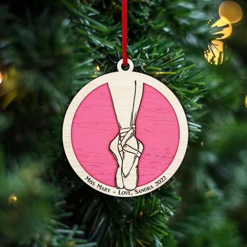 Miniatura 2 de Adorno personalizado de zapatillas de punta de ballet – Adorno de nombre de bailarín personalizado, adorno de madera cortado en capas de ballet