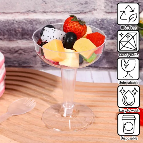 Miniatura 4 de Whaline Juego de 25 vasos de Martini de plástico transparente de 4 onzas, tazas de charcutería, mini botellas de alcohol con cucharas, tenedores
