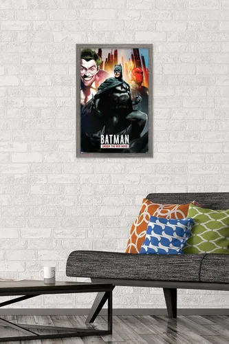 Miniatura 2 de Trends International DC Comics - Póster de pared de Batman con capucha roja, 14.725 x 22.375 pulgadas, versión enmarcada de madera de granero