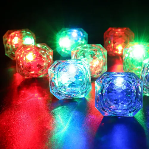 Miniatura 3 de Konsait Anillos con Luz LED Intermitente Regalos para Despedida de Soltera Juguetes que Brillan en la Oscuridad Suministros para Fiestas Anillos