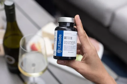 Miniatura 6 de LES Labs DeToxx – Mejores mañanas y recuperación, apoyo hepático, reposición de electrolitos y apoyo de glutatión – Tuma, cardo mariano y NAC
