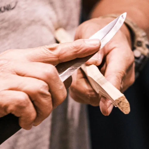 Miniatura 9 de Morakniv Companion Cuchillo de hoja fija de acero al carbono con funda