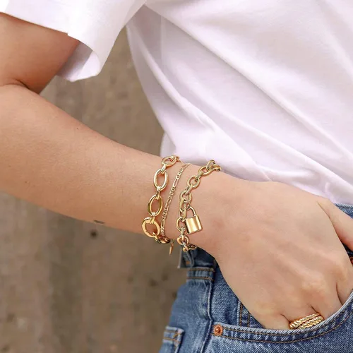 Miniatura 2 de FOCALOOK Pulseras de cadena de eslabones para mujer, pulseras personalizables, chapadas en oro de 18 quilates, pulsera con dije de bloqueo de cadena