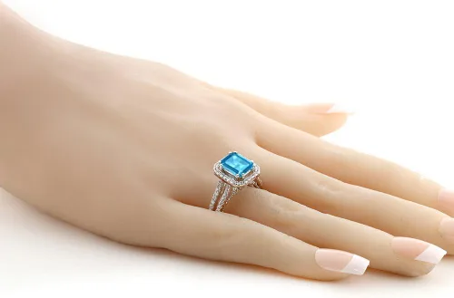 Miniatura 6 de Gem Stone King Anillo de compromiso de plata de ley 925 con topacio azul suizo para mujer