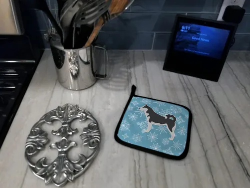 Miniatura 3 de Caroline's Treasures BB3580PTHD - Juego de soportes para ollas de cocina con copos de nieve de invierno y husky siberiano, resistentes al calor