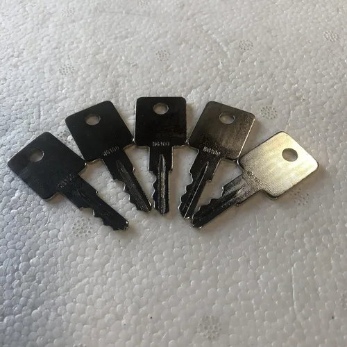 Miniatura 4 de Paquete de 5 llaves NG100 para Grove Vermeer Cushman Huber Broderson BartMill Lull Terex