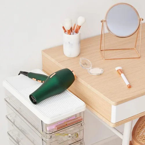 Miniatura 9 de iDesign The Sarah Tanno Collection Tapete de silicona resistente al calor para organizadores de cajones cosméticos, color blanco