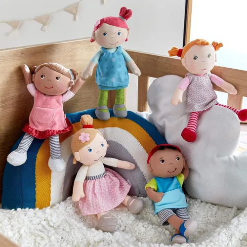Miniatura 7 de HABA Snug Up Camilla - Muñeca suave de 10 pulgadas, lavable a máquina, perfecta para acurrucarse, primera muñeca suave y figura de felpa para niños
