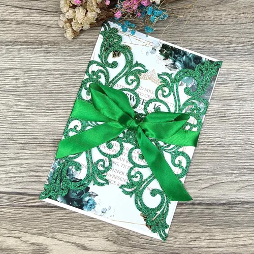 25 piezas de tarjetas de invitaciones de boda cortadas con láser con purpurina verde con sobres, hojas interiores en blanco, cintas para