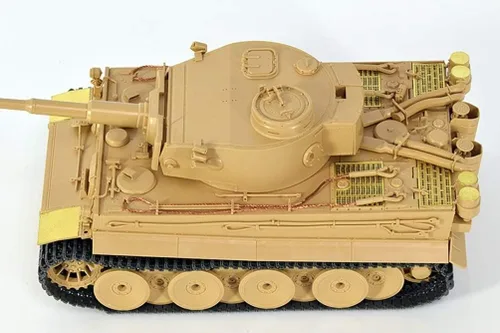Miniatura 4 de Rye Field Model 1/35 Tiger I Pz.Kpfw.VI Ausf.E Sd.Kfz.181 Kit