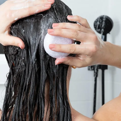 Miniatura 7 de Barra de champú natural Citrus Squeeze Shampoo Bar aclara el cabello graso pH equilibrado, seguro para el color Sin SLS, sin plástico, sin