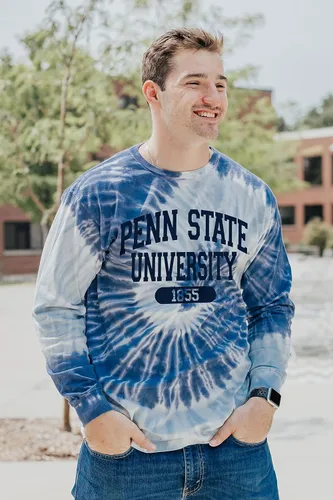 Miniatura 5 de Blue 84 Camiseta de manga larga con licencia oficial de la NCAA para mujer, teñido anudado