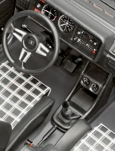 Miniatura 7 de Revell 1: 24 Escala VW Golf 1 GTI Modelo Kit