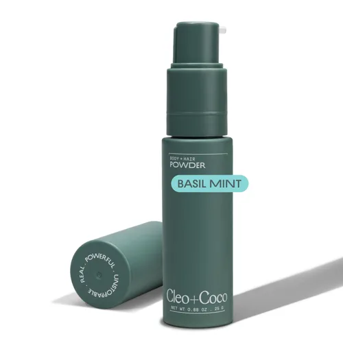Cleo+Coco - Champú seco en polvo corporal para mujer, fabricado con aceite esencial y polvo de arrurruz, absorbe el olor y la humedad, totalmente