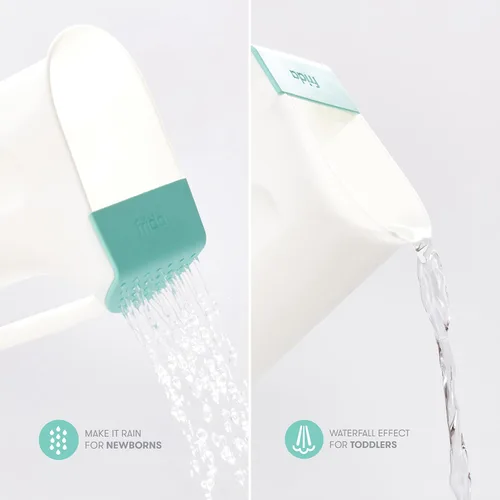 Miniatura 4 de Frida Baby Kit de baño 4 en 1 Grow-with-Me y Control The Flow Rinser Cup Bath Time