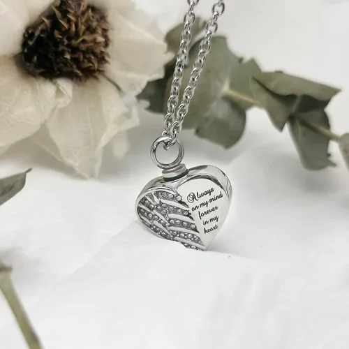Miniatura 2 de Collar de alas de ángel guardián para cenizas, joyería de cremación con urna de cristal en forma de corazón, collar conmemorativo para cenizas