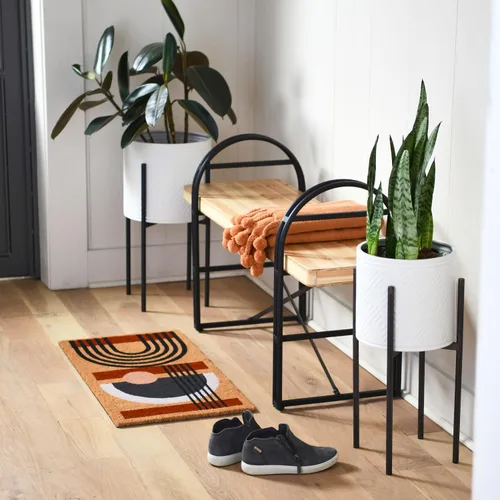 Miniatura 6 de Main + Mesa Maceteros de metal en relieve bohemios modernos con soportes, blanco y negro, juego de 2 tamaños Blanco/Negro