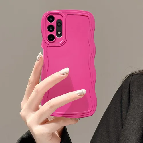 Miniatura 8 de UEEBAI Funda de silicona con marco de ola para Samsung Galaxy S22 5G, funda de teléfono con marco de ola linda, ajuste delgado, amortiguador de Negro