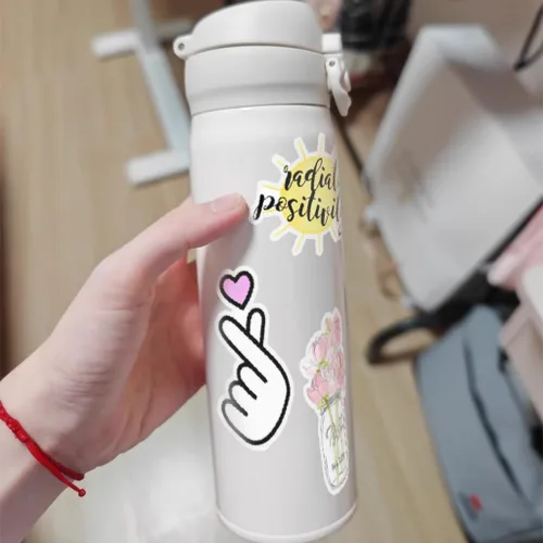 Miniatura 2 de 100 bonitas calcomanías estéticas de vinilo para niñas, impermeables, Y2K, rosa, VSCO y calcomanías retro para laptop, botella de agua, álbumes