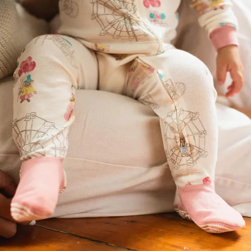 Miniatura 18 de Burt's Bees Baby Pijama para bebé niña, 100% algodón orgánico, pijama de una pieza, overol diagonal con cremallera, ajuste cómodo