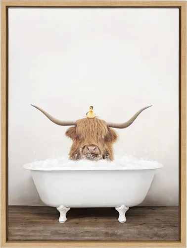 Kate and Laurel Sylvie Highland Cow and Duckling in Rustic Bath - Lienzo enmarcado para pared por Amy Peterson Art Studio; 18 x 24 pulgadas, Natural