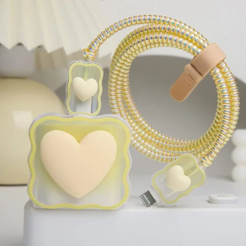 Miniatura 4 de Compatible con iPhone de 18 W/20 W, funda de cargador USB-C, bonito protector de cargador suave transparente con ondas de corazón 3D, bonito