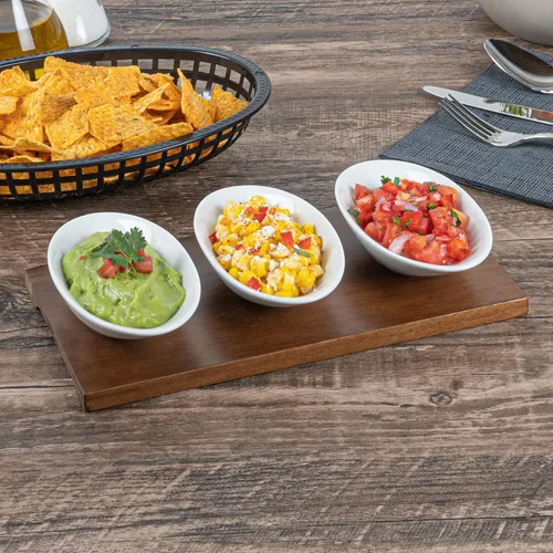 Miniatura 3 de Restaurantware -Juego de cuencos de 9 onzas con bandeja - 1 juego de servir lavable en platos, incluye 3 cuencos de porcelana y 1 bandeja de bambú