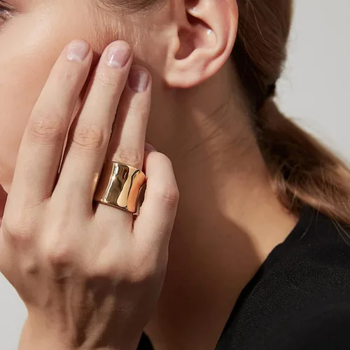 Miniatura 6 de Anillos chapados en oro de 14 quilates, anillos modernos de oro de banda ancha, anillos gruesos para mujeres y hombres