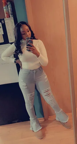 Miniatura 4 de Pantalones rotos acampanados para mujer con cintura elástica y dobladillo deshilachado