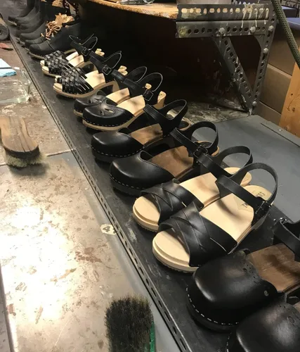 Miniatura 5 de Sandgrens Sandalia zueco de madera hecha a mano sueca Zaragasso