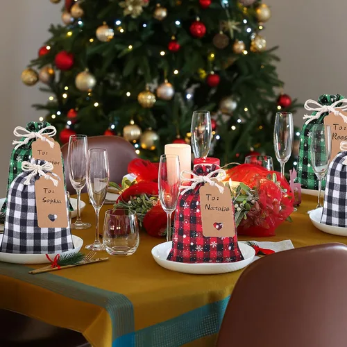 Miniatura 4 de Shappy 48 bolsas navideñas con cordón ajustable, bolsas de dulces de arpillera a cuadros búfalo de Navidad, saco de golosinas de lino, bolsa