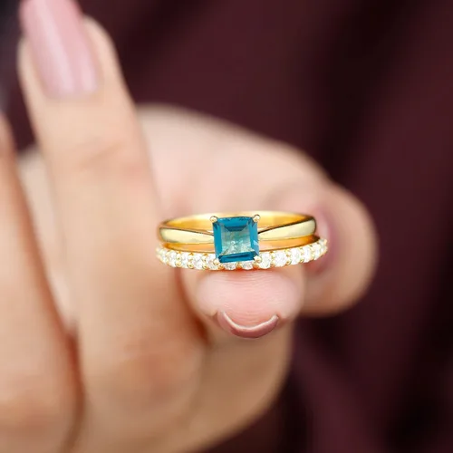 Miniatura 4 de Juego de anillos de boda de topacio azul Londres con diamante, juego de anillos solitarios de topacio azul de corte princesa para mujer (calidad AAA)