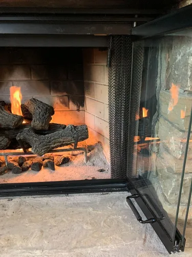 Miniatura 3 de Puertas de vidrio para chimenea de calentador modelo # A42C, A42R (acabado negro)