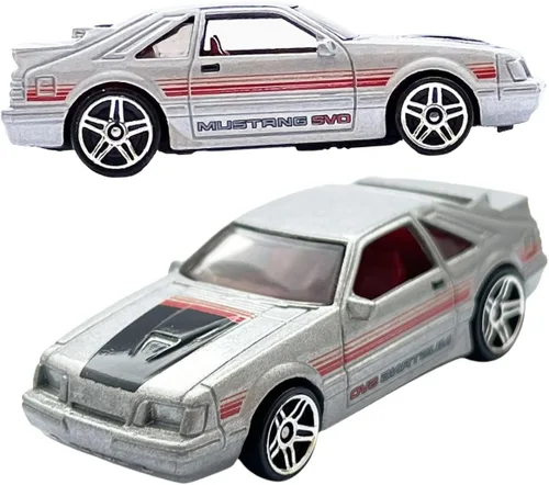 Miniatura 2 de Hot Wheels Mustang SVO '84, HW: Los años 80 2/10