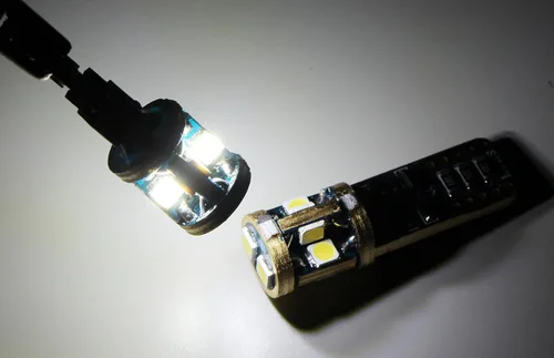 Miniatura 8 de iJDMTOY 10-SMD-5630 2825 W5W T10 Canbus - Bombillas de repuesto sin errores compatibles con luces de estacionamiento Audi BMW Mercedes Porsche