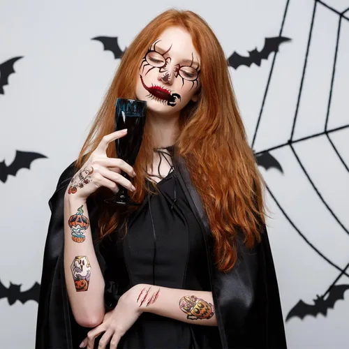 Miniatura 6 de 50 piezas de tatuajes faciales de broma de Halloween para adultos, mujeres y hombres, 10 calcomanías de terror para Halloween, 40 piezas de tatuajes