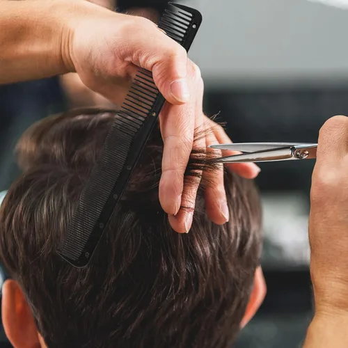 Miniatura 3 de Leinuosen Peine de corte fino de carbono para peluquería de salón, peine de peluquería resistente al calor (negro)