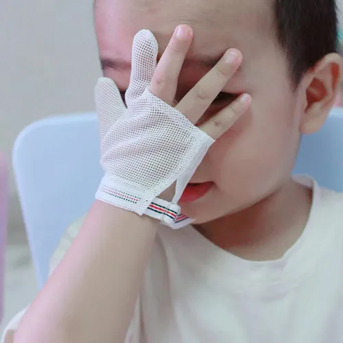 Miniatura 7 de YILIUJIU Deja de chupar el pulgar para niños para chupar el pulgar para detener la succión del pulgar y guantes anti succión de dedos (XXL)
