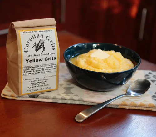 Miniatura 6 de Compañía Carolina Grits Sémola Amarilla Molida Tradicionalmente en Piedra, sin OGM, Grano Entero y Sin Gluten (Amarillo 1 Paquete (1 Libra))
