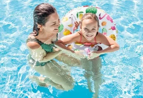 Miniatura 3 de Intex Anillos de natación Lively Print, paquete de 3, tubos de natación surtidos para piscina, río o lago