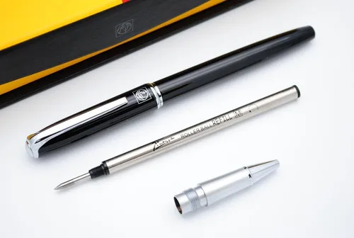 Miniatura 3 de Picasso 916 Malage Rollerball Pen Caja Original (negro)