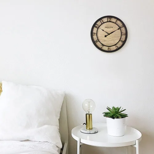 Miniatura 7 de Presentime & Co - Reloj de pared de la serie Farmhouse de 10 pulgadas, estilo cabaña, diseño vintage, bronce aceitado