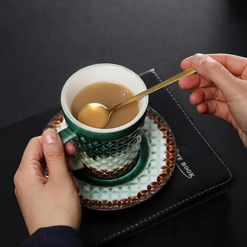 Miniatura 5 de CAPIJIONG 6.8 fl oz/6.67oz Vintage Cerámica Horno Taza de Café Set Creativo Simple Taza de Leche para Oficina Hogar Restaurante Café-Azul Esmalte