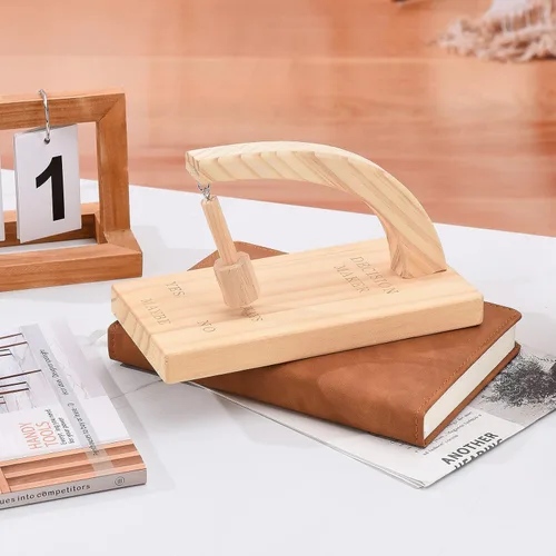 Miniatura 2 de MSUIINT Tomador de decisiones, balancea el péndulo estándar y encuentra la respuesta a tu pregunta, selector magnético oscilante creativo de madera
