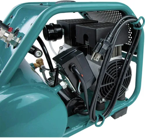 Miniatura 7 de Makita MAC320Q Quiet Series 1-1/2 HP, Compresor de aire eléctrico, sin aceite, 3 galones
