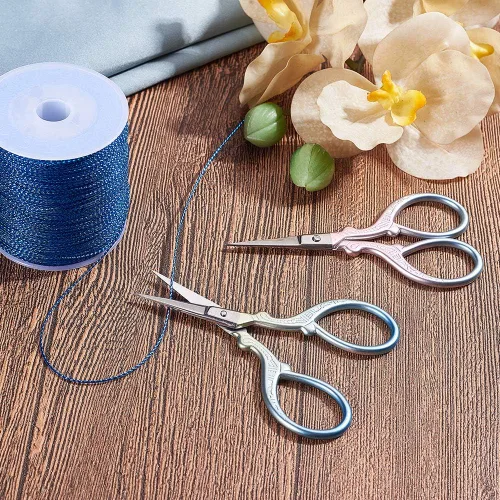 Miniatura 4 de SUNNYCLUE 2 tijeras de coser de 3.7 pulgadas, pequeñas de acero inoxidable, punta afilada, para dar forma a las cejas, tijeras clásicas para Tijeras