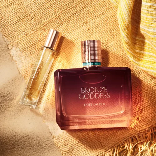 Miniatura 3 de Estée Lauder Bronze Goddess Eau de Parfum Spray con Notas de Flor Tiare, Coco, Ámbar, Sándalo y Vainilla Perfumes para Mujer