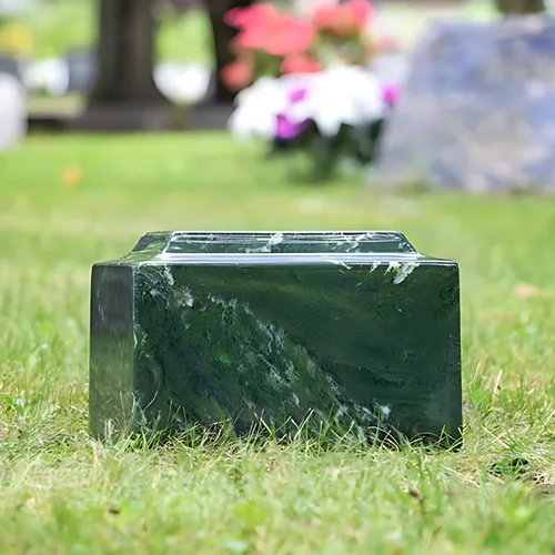 Miniatura 3 de Verde Classic - Mármol cultivado por Mackenzie Vault para urnas Silverlight, urna de cremación verde para cenizas, tamaño adulto, entierro