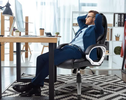 Miniatura 3 de Silla de oficina ergonómica, sillas de oficina de cuero sintético con respaldo alto con ruedas y brazos, altura ajustable, silla ejecutiva cómoda