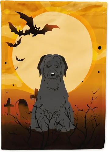 Miniatura 263 de Caroline's Treasures BB4307GF - Bandera de Halloween Airedale para jardín, bandera decorativa para patio exterior, obras de arte de patio, macizos